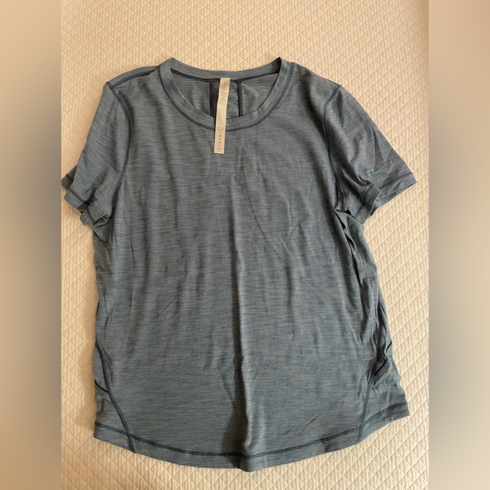 Lululemon Short Sleeve Top
